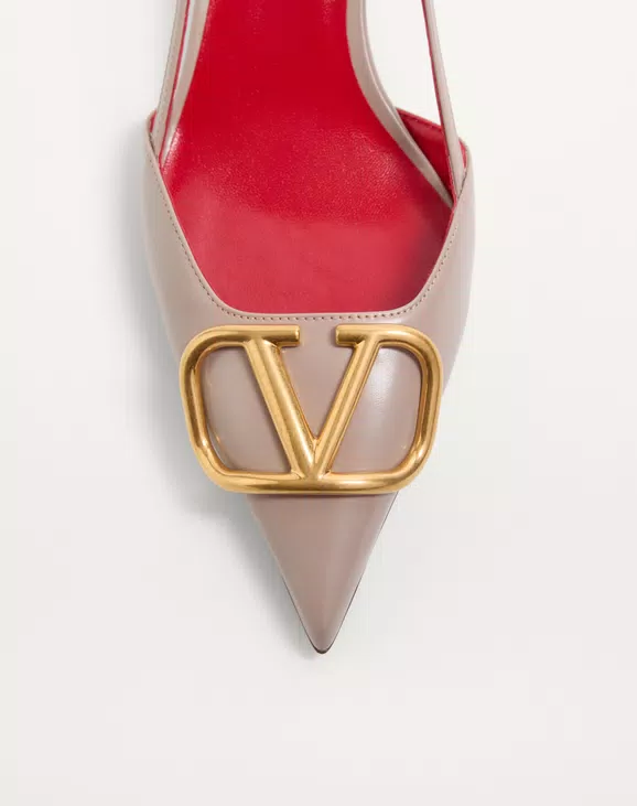 Valentino Vlogo Signature Calfskin Slingback Pump 40Mm / 1.6 In. - Image 3